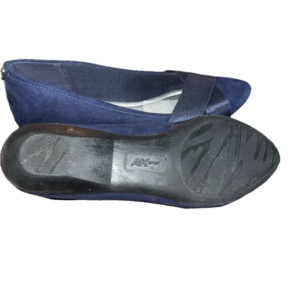 Anne Klein Sport Women’s iflex Oalise Flat Navy Blue 9 M EUC - Picture 2 of 5